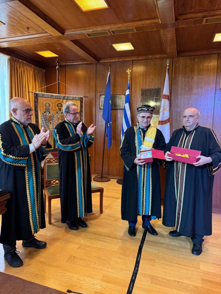 Αναγόρευση του Γεωργίου Καψάλη σε Επίτιμο Διδάκτορα του Πανεπιστημίου Πατρών ΦΩΤΟ