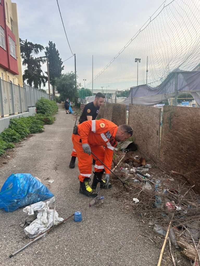 Το Σωματείο Εθελοντών Πυροσβεστών Αχαΐας, σε δράση καθαρισμού ΦΩΤΟ 31 Το Σωματείο Εθελοντών Πυροσβεστών Αχαΐας, σε δράση καθαρισμού ΦΩΤΟ