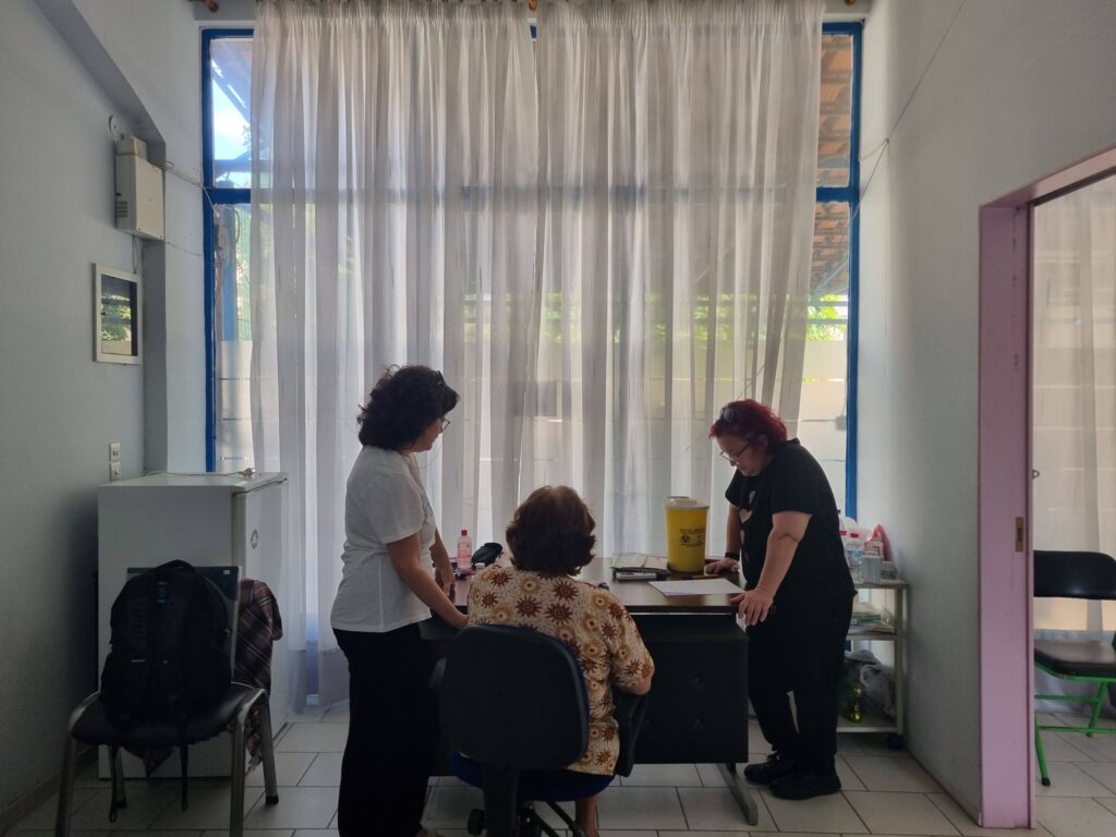 Ενημέρωση για το Προγράμμα «Βοήθεια στο σπίτι» στον Ελαιώνα ΦΩΤΟ 30 Ενημέρωση για το Προγράμμα «Βοήθεια στο σπίτι» στον Ελαιώνα ΦΩΤΟ