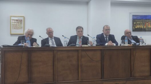 Πάτρα: Ο τ. υπουργός Αντώνης Ρουπακιώτης μίλησε για την «ανάγκη ανεξάρτητης Δικαιοσύνης» ΦΩΤΟ 41 Πάτρα: Ο τ. υπουργός Αντώνης Ρουπακιώτης μίλησε για την «ανάγκη ανεξάρτητης Δικαιοσύνης» ΦΩΤΟ