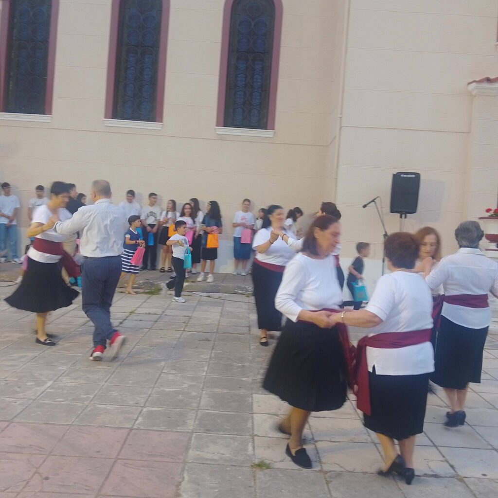 Λήξη των Κατηχητικών σχολείων της Αγίας Τριάδας Πατρών ΦΩΤΟ