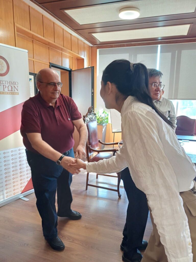 Επίσκεψη Κινέζων και Ουκρανής στο Πανεπιστήμιο Πατρών ΦΩΤΟ