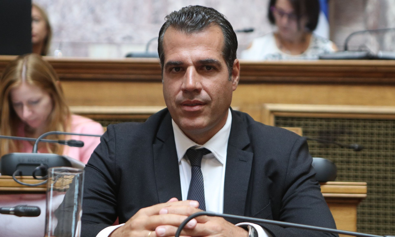 Πλεύρης: «Πιέζουν δικαστές για να ακυρώσουν απόφαση ασύλου» 13 Πλεύρης: «Πιέζουν δικαστές για να ακυρώσουν απόφαση ασύλου»