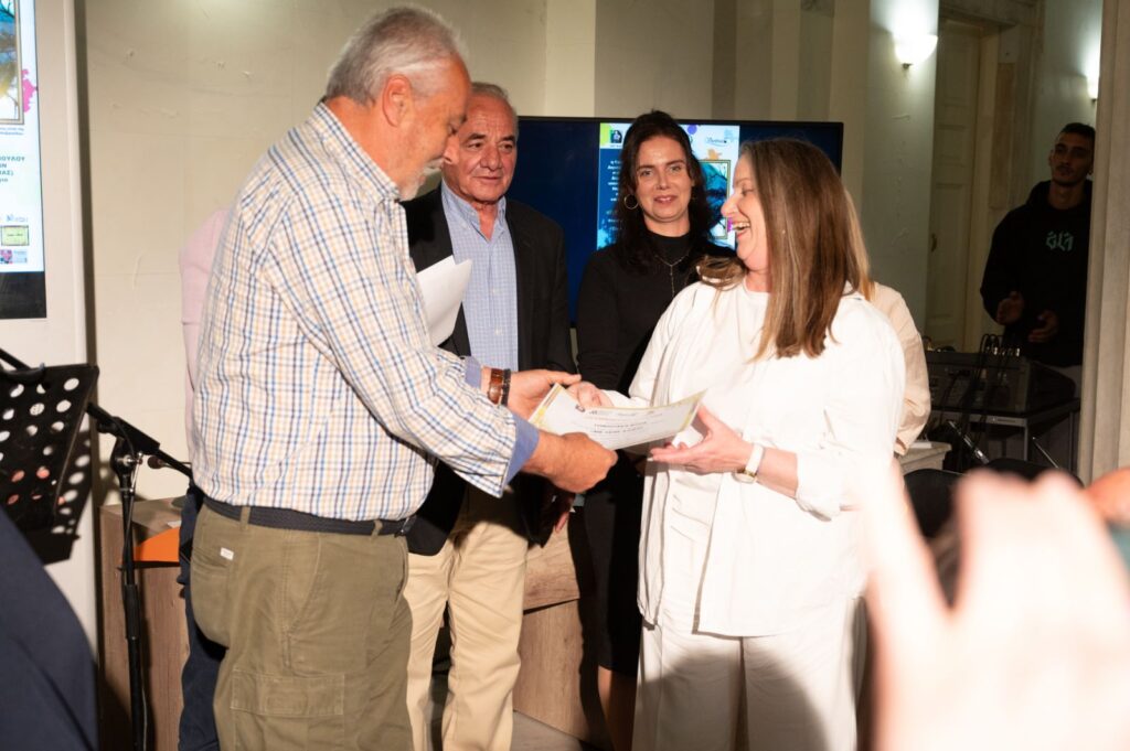 Η έκθεση «Με λένε Αλίκη» στο Αίγιο ΦΩΤΟ 43 Η έκθεση «Με λένε Αλίκη» στο Αίγιο ΦΩΤΟ