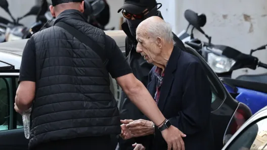 89χρονος