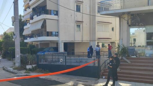 Ηλιούπολη: Το ιατρικό ανακοινωθέν για την 17χρονη που έπεσε από ταράτσα 37 Ηλιούπολη