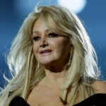 Σε τεχνητό κώμα η θρυλική τραγουδίστρια η Bonnie Tyler