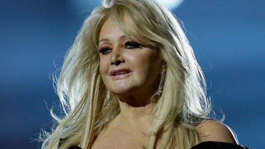 Σε τεχνητό κώμα η θρυλική τραγουδίστρια η Bonnie Tyler