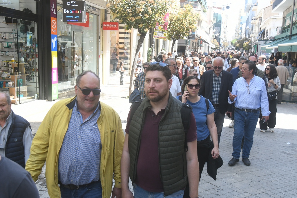 Πάτρα: Απεργιακή πορεία για προσλήψεις και αποδοχές ΦΩΤΟ 33 Πάτρα: Απεργιακή πορεία για προσλήψεις και αποδοχές ΦΩΤΟ