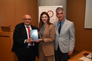 Η παρουσίαση των Απάντων του Αριστοτέλη στα αγγλικά, με το Πανεπιστήμιο Πατρών οικοδεσπότη ΦΩΤΟ