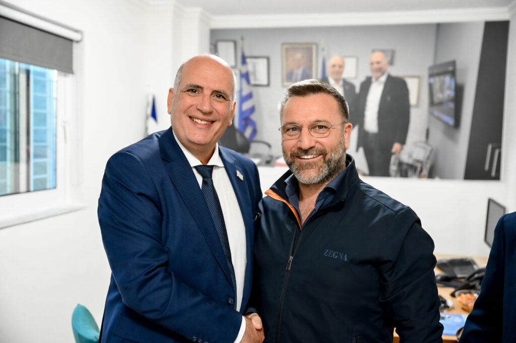 Τα εγκαίνια του Πολιτικού Γραφείου του Γιώργου Μώρου ΦΩΤΟ 37 Τα εγκαίνια του Πολιτικού Γραφείου του Γιώργου Μώρου ΦΩΤΟ