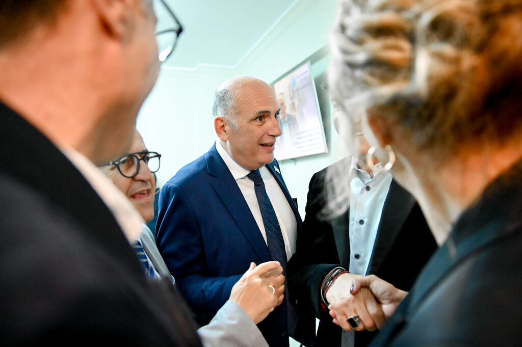 Τα εγκαίνια του Πολιτικού Γραφείου του Γιώργου Μώρου ΦΩΤΟ 34 Τα εγκαίνια του Πολιτικού Γραφείου του Γιώργου Μώρου ΦΩΤΟ