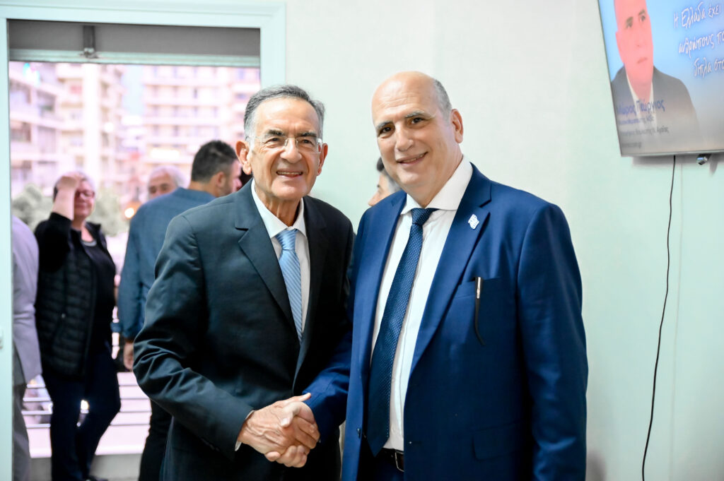 Τα εγκαίνια του Πολιτικού Γραφείου του Γιώργου Μώρου ΦΩΤΟ 35 Τα εγκαίνια του Πολιτικού Γραφείου του Γιώργου Μώρου ΦΩΤΟ