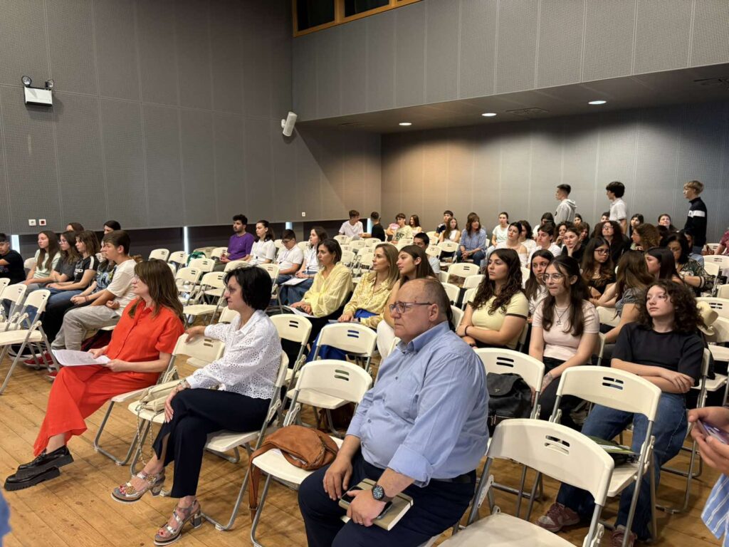 Open Days’ Περιβαλλοντικής Εκπαίδευσης οι «Νέοι Δημοσιογράφοι για το Περιβάλλον» στην Πάτρα ΦΩΤΟ 32 Open Days’ Περιβαλλοντικής Εκπαίδευσης οι «Νέοι Δημοσιογράφοι για το Περιβάλλον» στην Πάτρα ΦΩΤΟ
