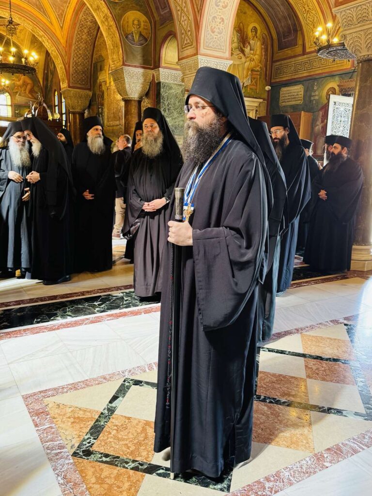Η Ιερά Κοινότητα του Αγίου Όρους στην Μητρόπολη Πατρών ΦΩΤΟ 33 Η Ιερά Κοινότητα του Αγίου Όρους στην Μητρόπολη Πατρών ΦΩΤΟ