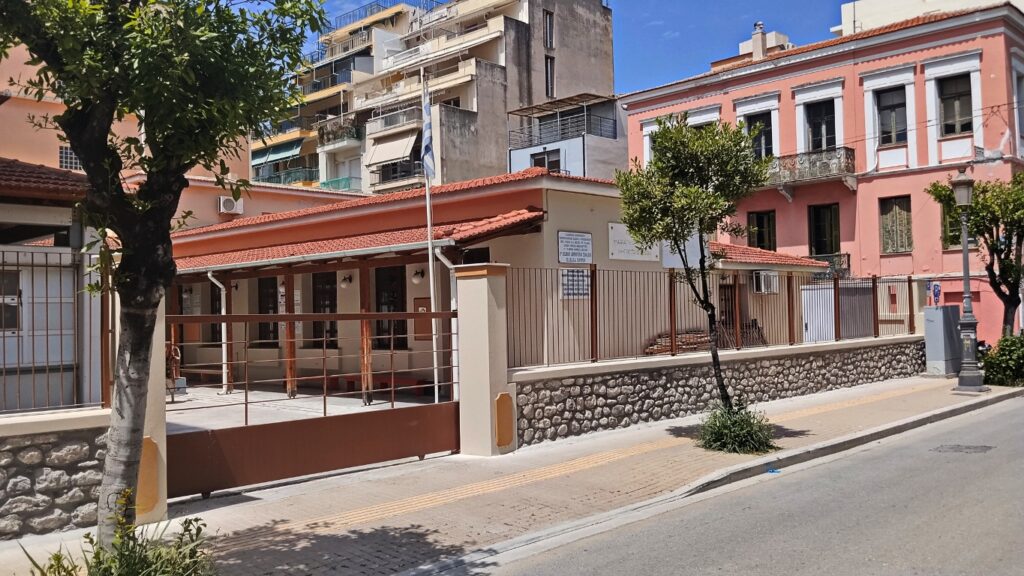 Πάτρα: Συνεχίζονται οι παρεμβάσεις σε σχολεία από την Δήμο ΦΩΤΟ 30 Πάτρα: Συνεχίζονται οι παρεμβάσεις σε σχολεία από την Δήμο ΦΩΤΟ