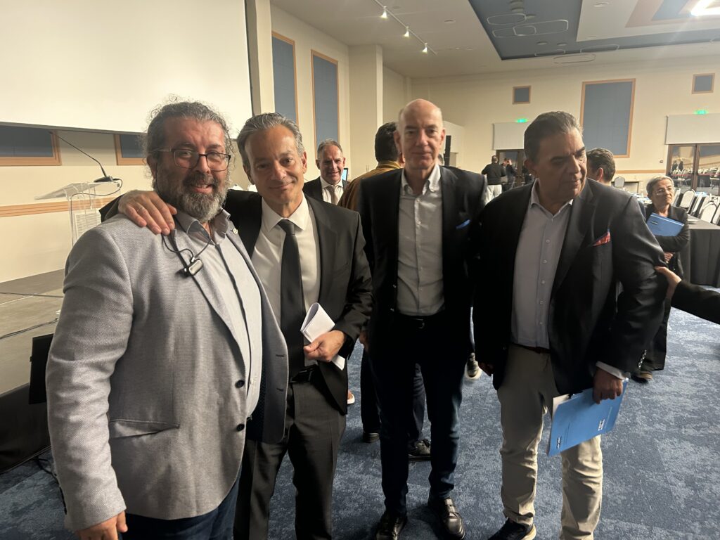Ο Λάμπης Παπαδόπουλος στην Γενική Συνέλευση της Εθνικής Συνομοσπονδίας Εμπορίου Ελλάδος ΦΩΤΟ 31 Ο Λάμπης Παπαδόπουλος στην Γενική Συνέλευση της Εθνικής Συνομοσπονδίας Εμπορίου Ελλάδος ΦΩΤΟ