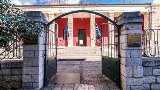 Ημερίδα «Τα μουσεία ενώνουν τον κόσμο και τον χρόνο: Η αφήγηση του Καλαβρυτινού Ολοκαυτώματος μέσα από την εκπαιδευτική διαδικασία» 38 Ημερίδα «Τα μουσεία ενώνουν τον κόσμο και τον χρόνο: Η αφήγηση του Καλαβρυτινού Ολοκαυτώματος μέσα από την εκπαιδευτική διαδικασία»