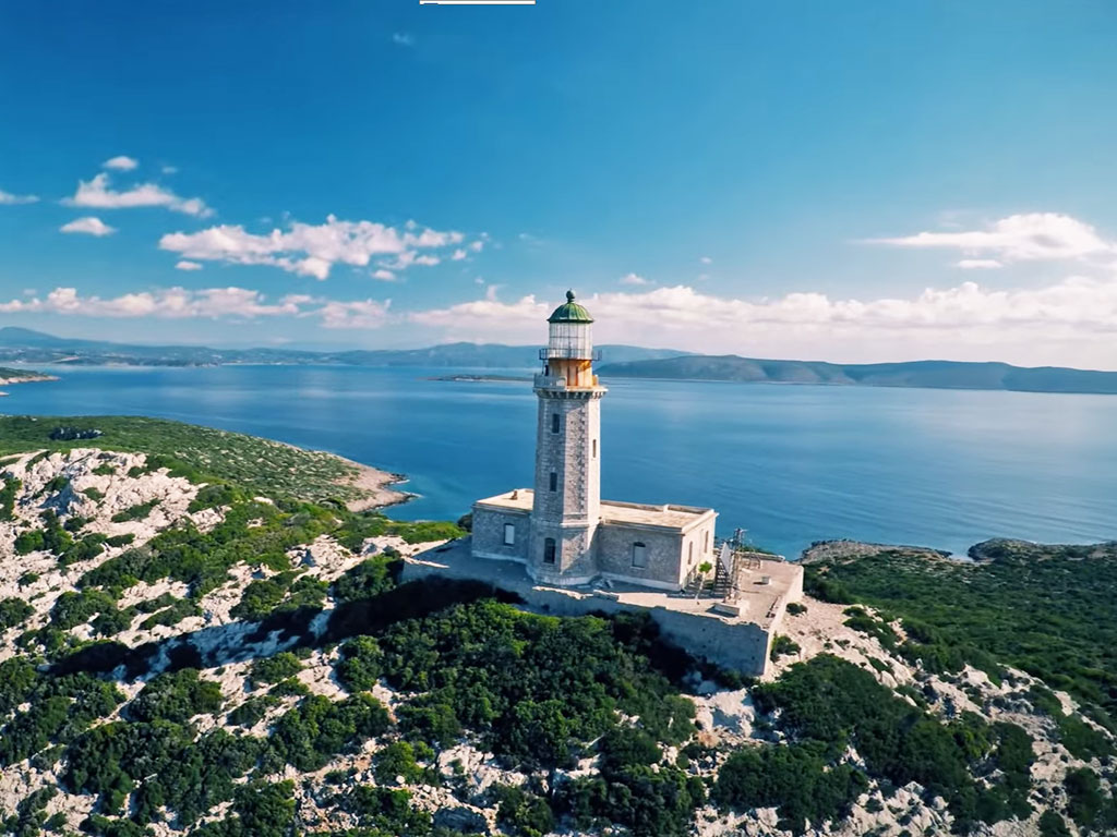 Το άγνωστο νησί των 7 κατοίκων στην Πελοπόννησο με την παραλία-Καραϊβική! 29 Το άγνωστο νησί των 7 κατοίκων στην Πελοπόννησο με την παραλία-Καραϊβική!