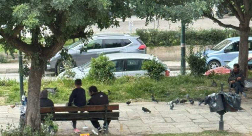 Πάτρα: Σοκ και οργή - Άγριος ξυλοδαρμός ηλικιωμένων στο σπίτι τους - Τους άφησαν αιμόφυρτους 29 Πάτρα: Σοκ και οργή - Άγριος ξυλοδαρμός ηλικιωμένων στο σπίτι τους - Τους άφησαν αιμόφυρτους