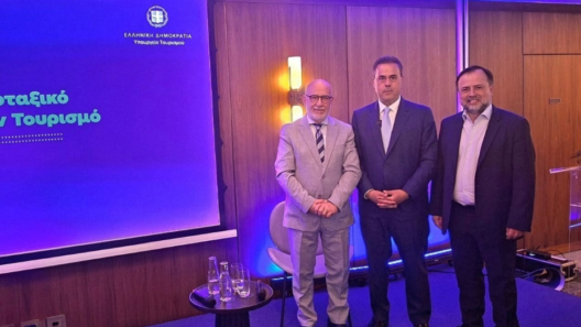 Πάτρα: Η ΠΔΕ στην παρουσίαση του νέου Χωροταξικού για τον Τουρισμό 36 Πάτρα: Η ΠΔΕ στην παρουσίαση του νέου Χωροταξικού για τον Τουρισμό
