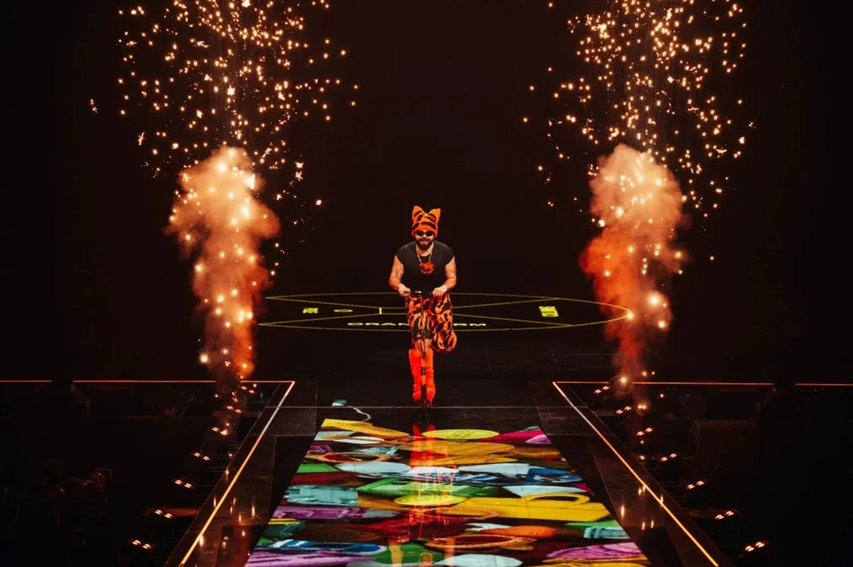 Eurovision 2026: Εντυπωσίασε ο Akylas στη Βιέννη - Το video game του Φωκά ΦΩΤΟ 4 Eurovision 2026: Εντυπωσίασε ο Akylas στη Βιέννη - Το video game του Φωκά ΦΩΤΟ