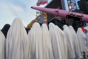 Ιράν: Μαζικοί γάμοι - Παντρεύτηκαν 1.000 ζευγάρια ΒΙΝΤΕΟ-ΦΩΤΟ