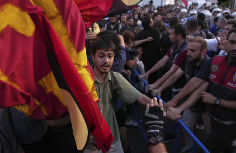 Τουρκία: Ξανανοίγει το Πανεπιστήμιο Μπιλγκί παρά το Διάταγμα Ερντογάν
