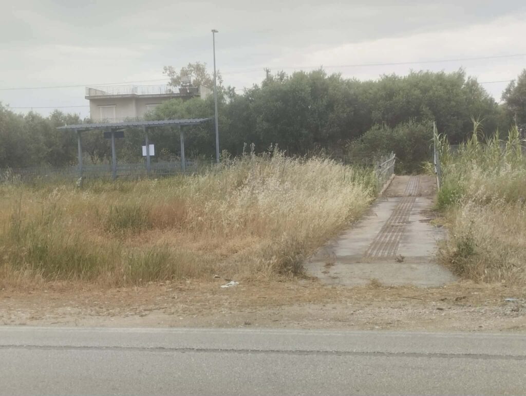 Πατρών-Πύργου: Επικίνδυνη βλάστηση για φωτιά κατά μήκος της σιδηροδρομικής γραμμής ΦΩΤΟ 30 Πατρών-Πύργου: Επικίνδυνη βλάστηση για φωτιά κατά μήκος της σιδηροδρομικής γραμμής ΦΩΤΟ