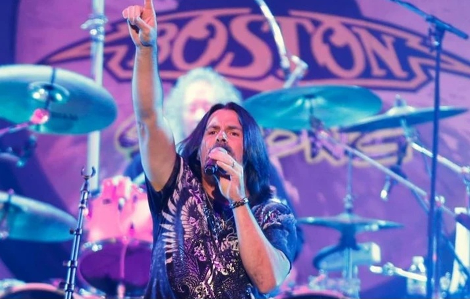 «Εφυγε» ο Tommy DeCarlo, ο τραγουδιστής των Boston