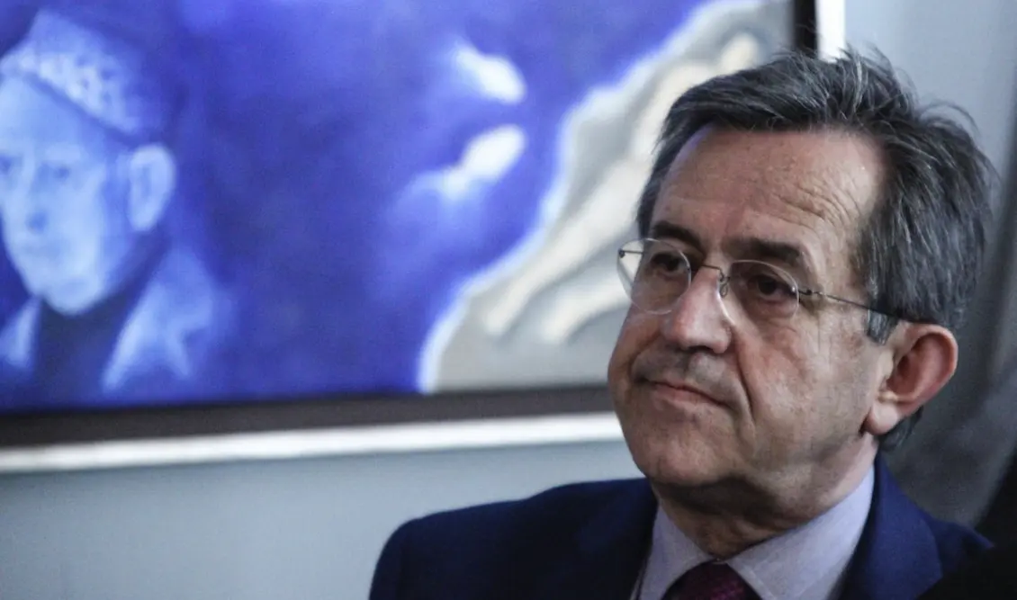 «Ο διεθνής διασυρμός της Ελλάδας» 32 «Ο διεθνής διασυρμός της Ελλάδας»