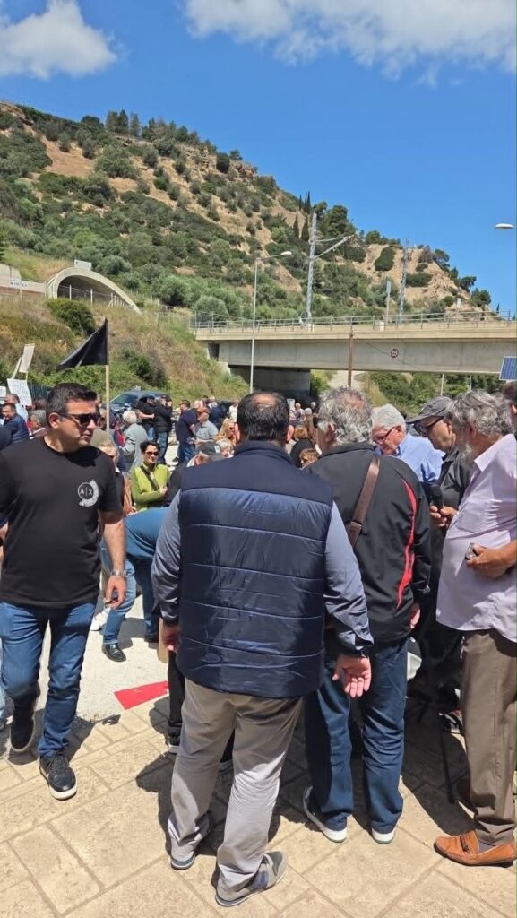 Αχαΐα: Το κλείσιμο του Κόμβου της Πούντας για το λουκέτο στον Οδοντωτό ΠΛΟΥΣΙΟ ΦΩΤΟΡΕΠΟΡΤΑΖ 34 Αχαΐα: Το κλείσιμο του Κόμβου της Πούντας για το λουκέτο στον Οδοντωτό ΠΛΟΥΣΙΟ ΦΩΤΟΡΕΠΟΡΤΑΖ