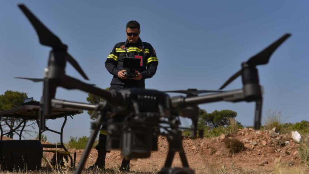 Πάτρα: Εμεινε στις μακέτες το Kέντρο Επιχειρήσεων Πολιτικής Προστασίας ΦΩΤΟ 35 Πάτρα: Εμεινε στις μακέτες το Kέντρο Επιχειρήσεων Πολιτικής Προστασίας ΦΩΤΟ
