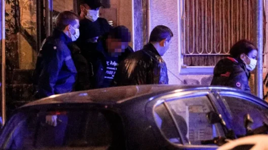 Αμπελόκηποι: H τύχη του άνδρα που δολοφόνησε τη σύζυγό του και έκρυψε τη σορό σε πατάρι 36 Αμπελόκηποι: H τύχη του άνδρα που δολοφόνησε τη σύζυγό του και έκρυψε τη σορό σε πατάρι