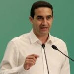 «Απαιτείται εθνική σοβαρότητα»