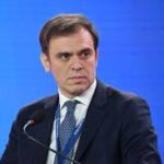 «Η προπαγάνδα είναι το ύστατο καταφύγιο ενός συστήματος εξουσίας σε αποδρομή»
