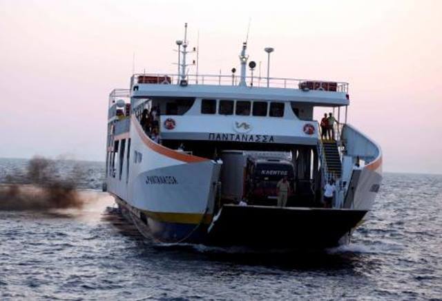 Ρίο-Αντίρριο: Θέμα πληρωμάτων ασφάλειας βάζουν οι ναυτεργάτες των φερι μποτ