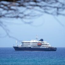 Κανάρια Νήσοι: Αρνηση για ελλημενισμό του κρουαζιερόπλοιου με κρούσματα χανταΐού
