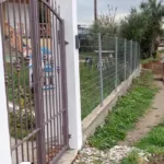 Καμίνια Πατρών: Ούτε να περπατήσουν οι λουόμενοι - Η θάλασσα «κατάπιε» την παραλία ΦΩΤΟ