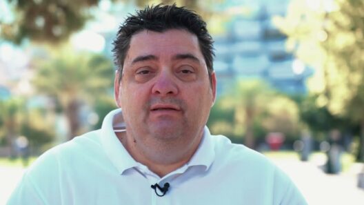 «Οι άνθρωποι που στέκονται δίπλα μας κάθε μέρα» 36 «Οι άνθρωποι που στέκονται δίπλα μας κάθε μέρα»