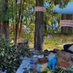 Πάτρα: Απελπιστική η κατάσταση με τα σκουπίδια - Εφτασαν μέχρι τα μπαλκόνια σπιτιών ΦΩΤΟ