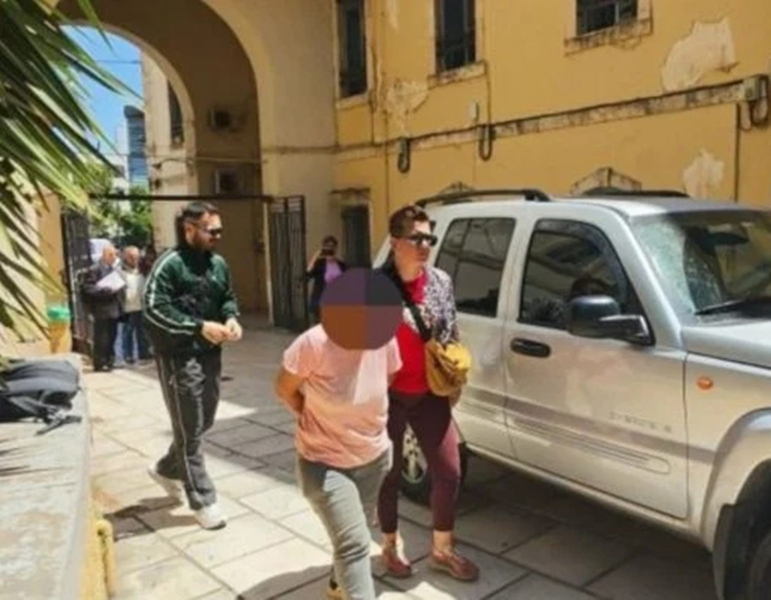 Κρήτη: Στη φυλακή οι γονείς της 3χρονης - Οι απολογίες τους 4 Κρήτη: Στη φυλακή οι γονείς της 3χρονης - Οι απολογίες τους