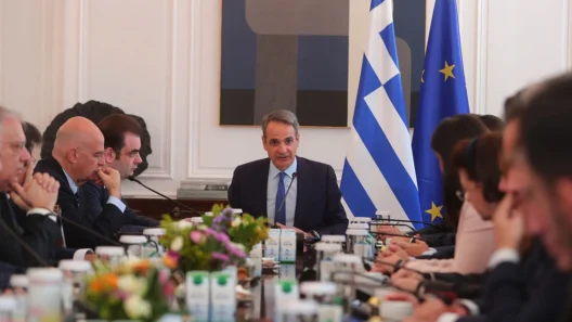 Συνεδριάζει την Τρίτη το υπουργικό συμβούλιο - Τα θέματα που θα συζητηθούν 38 Συνεδριάζει την Τρίτη το υπουργικό συμβούλιο - Τα θέματα που θα συζητηθούν