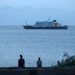 MV Hondius: Ο Έλληνας επιβάτης στο κρουαζιερόπλοιο δεν μένει μόνιμα στην Ελλάδα