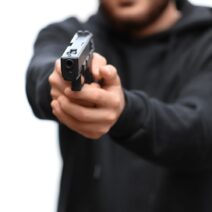 Πάτρα: Τα λόγια του πατέρα στο παιδί του που τον παρότρυνε για να πυροβολήσει