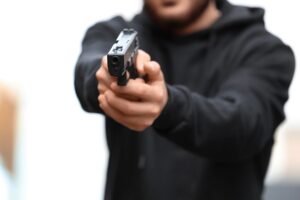 Πάτρα: Τα λόγια του πατέρα στο παιδί του που τον παρότρυνε για να πυροβολήσει