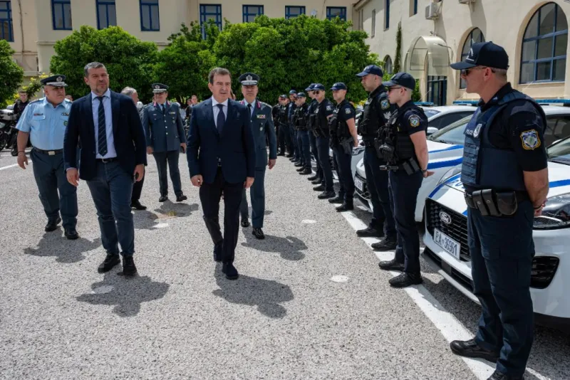 ΕΛ.ΑΣ.: Νέα οχήματα με δωρεά της ΔΕΗ ΦΩΤΟ 30 ΕΛ.ΑΣ.: Νέα οχήματα με δωρεά της ΔΕΗ ΦΩΤΟ
