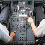 Aegean: Πιλότος αποχαιρετά το πιλοτήριο μετά από 45 χρόνια - Tο συγκινητικό μήνυμα του