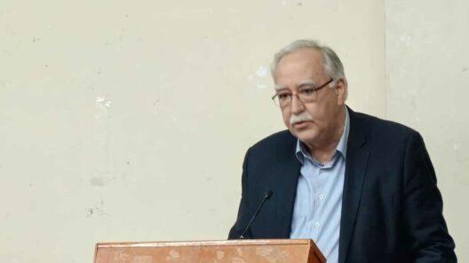 «Υπογράφουμε για τον Οδοντωτό καθετί αληθές και πραγματικό» 36 «Υπογράφουμε για τον Οδοντωτό καθετί αληθές και πραγματικό»