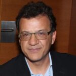 Από τον ΣΚΑΙ στον ΑΝΤ1 ο Βασίλης Παπαδρόσος - Ακολουθεί η Κοσιώνη;